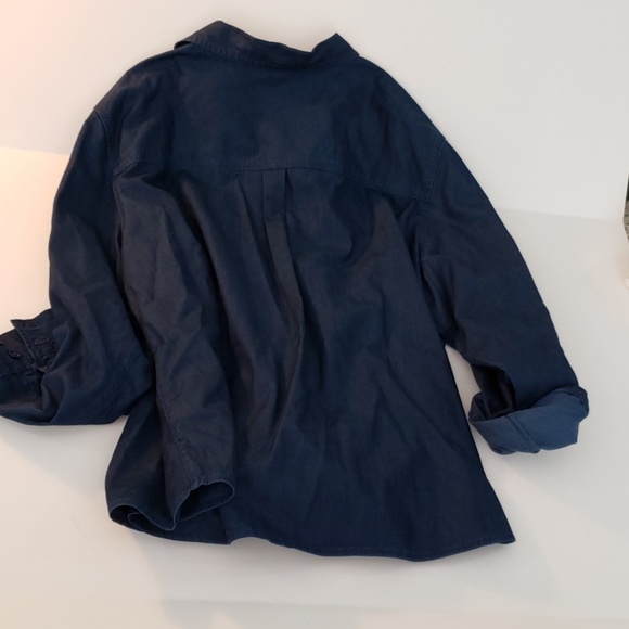 Jones New York Jeans button up denim/cotton top - Picture 6 of 6